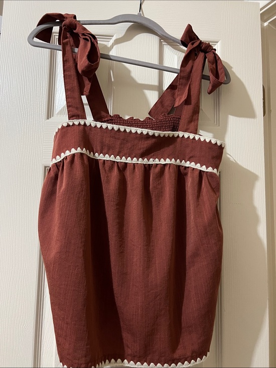entro Tops - Rust/Burnt Orange Tie-Strap Tank with White Trim